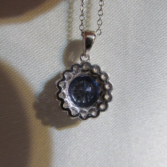 NWT Bella Luce Simulated Tanzanite & Diamond Rhodium over 925 Pendant w Chain - Picture 15 of 16